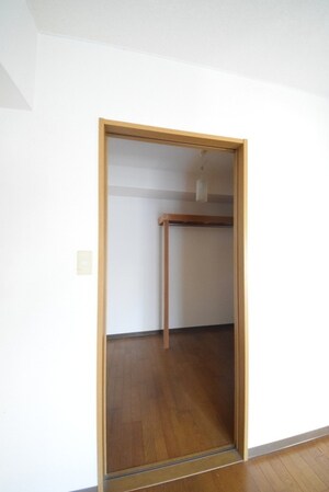 シャトルコートの物件内観写真